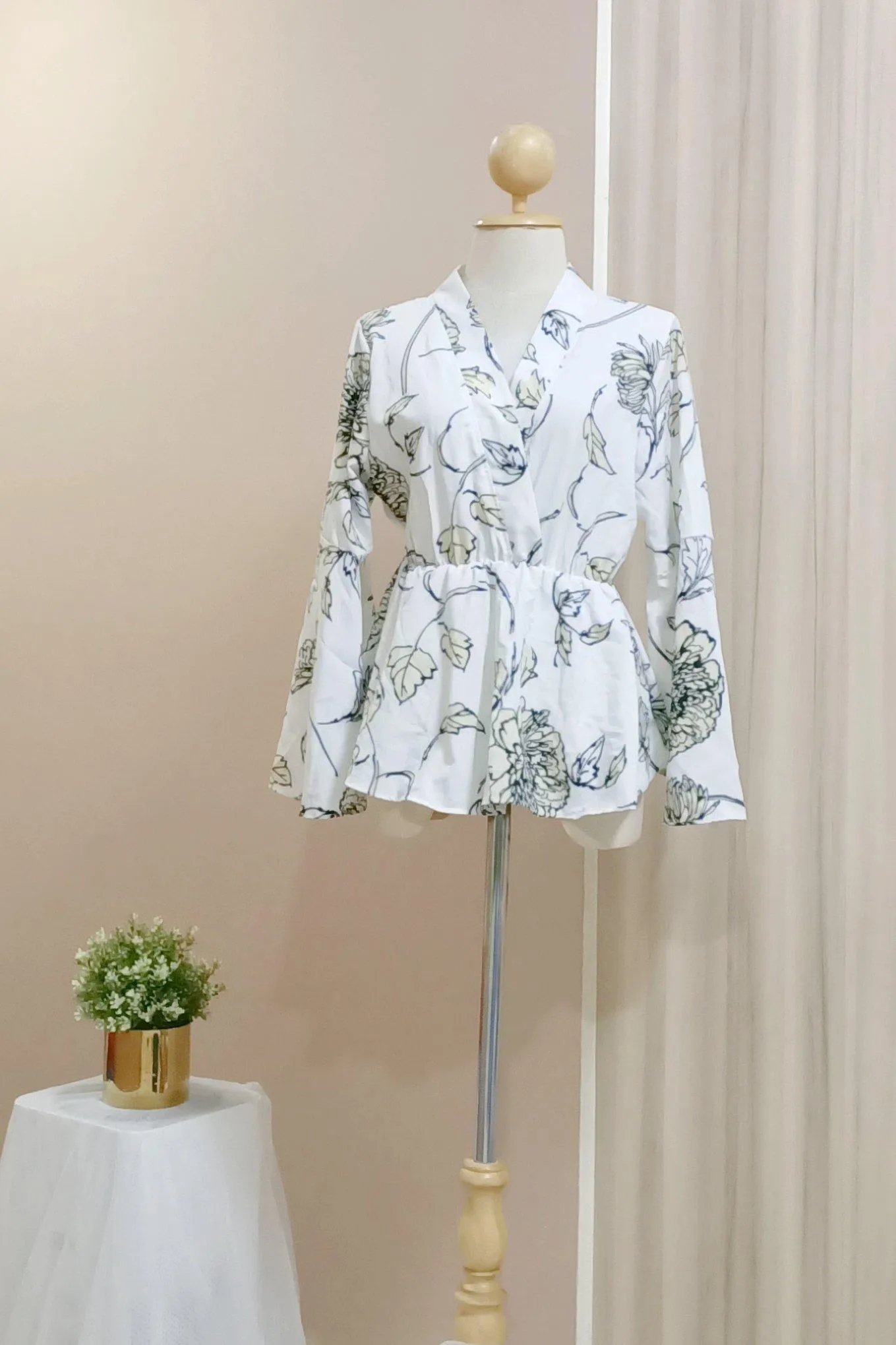 Bella peplum Top - Mihana
