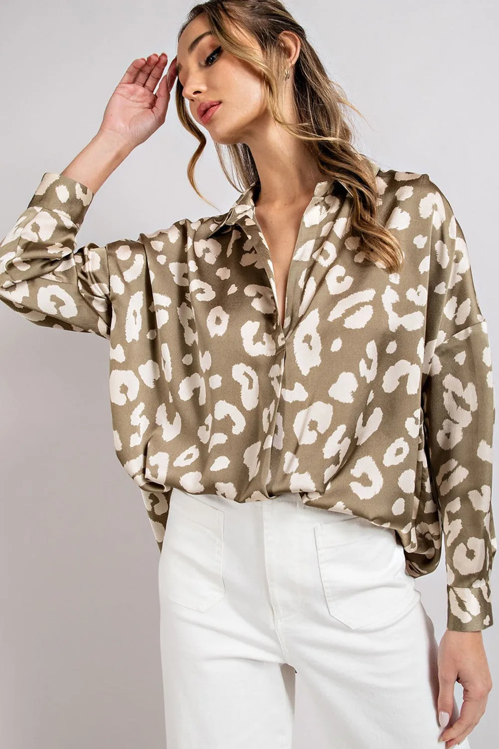 Dry Herb Leopard V Neck Shirt