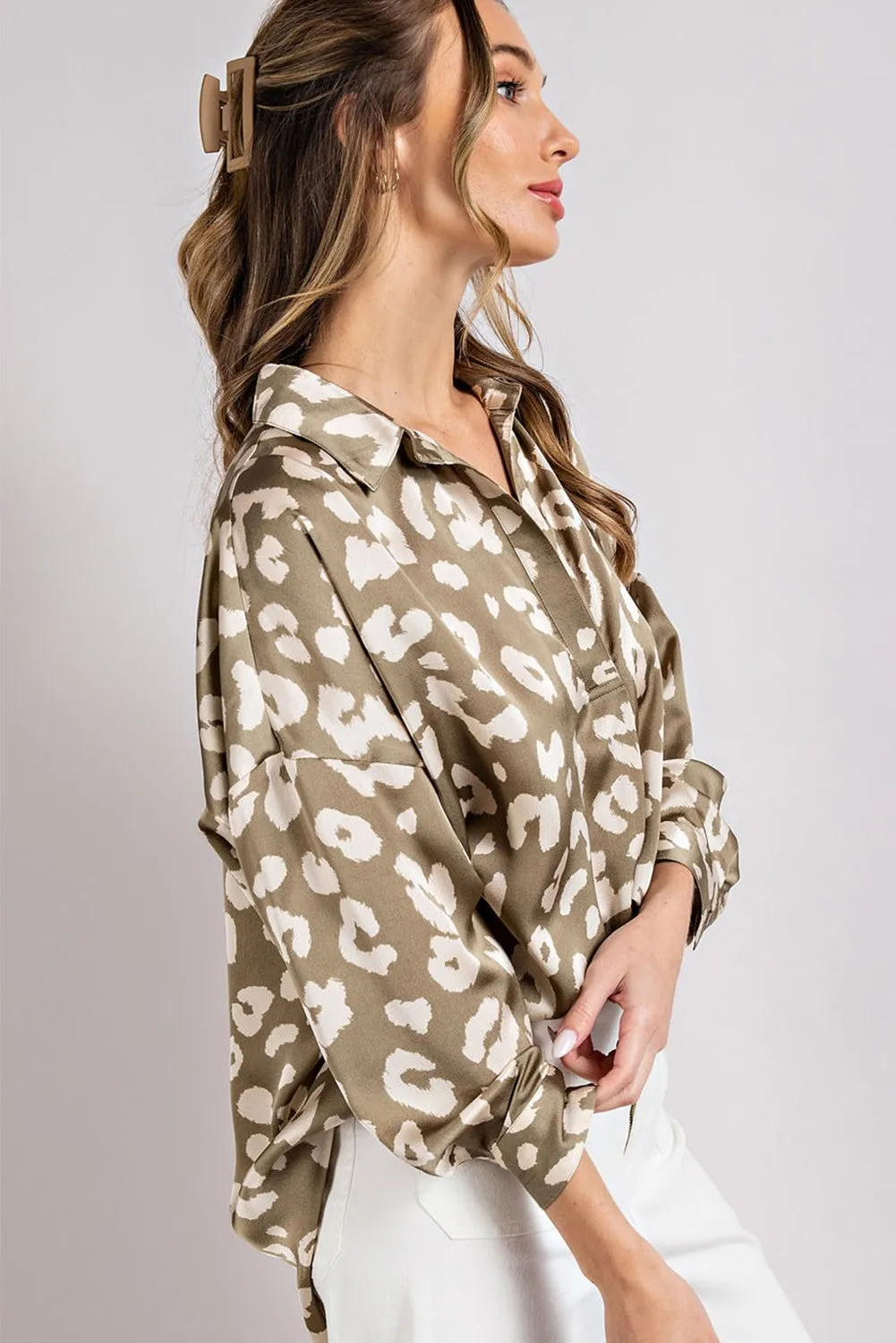 Dry Herb Leopard V Neck Shirt