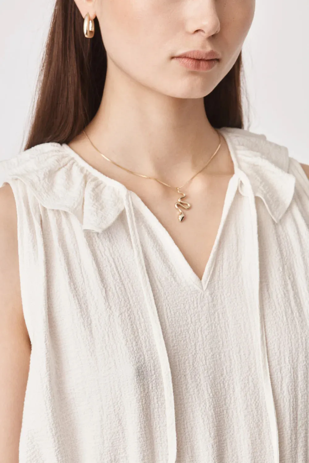 Evita Top White