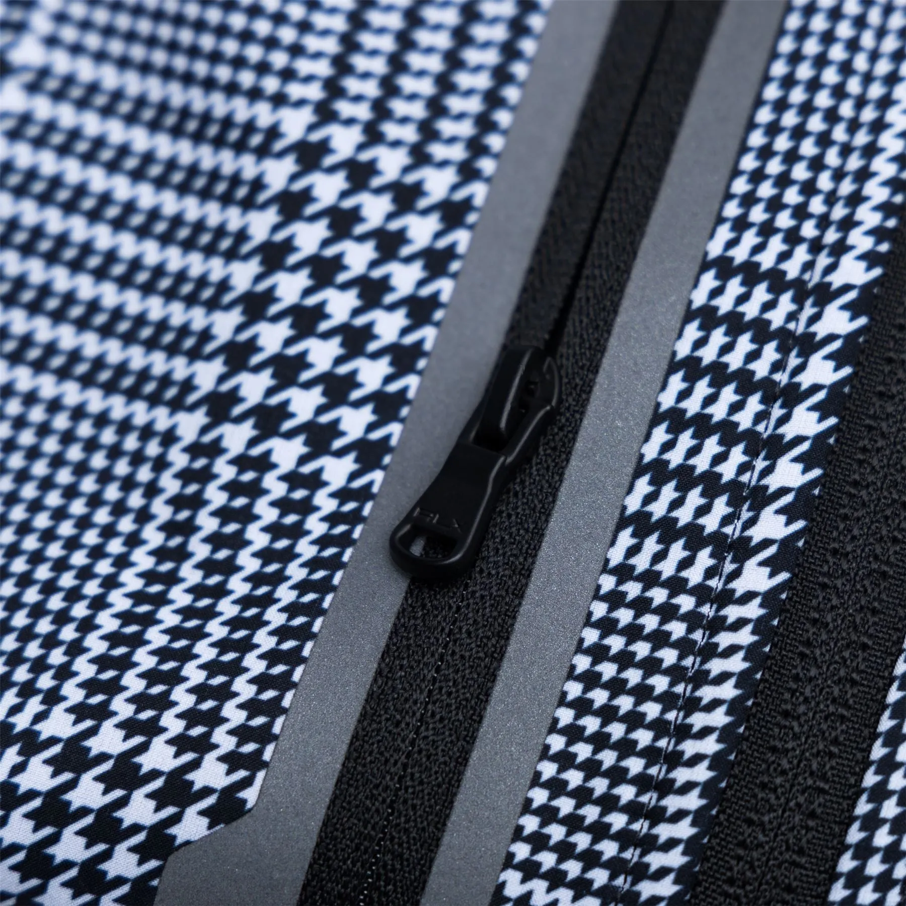 Glen Plaid Hybrid Full Zip Vest Polo Black/Crisp Glen - SS24
