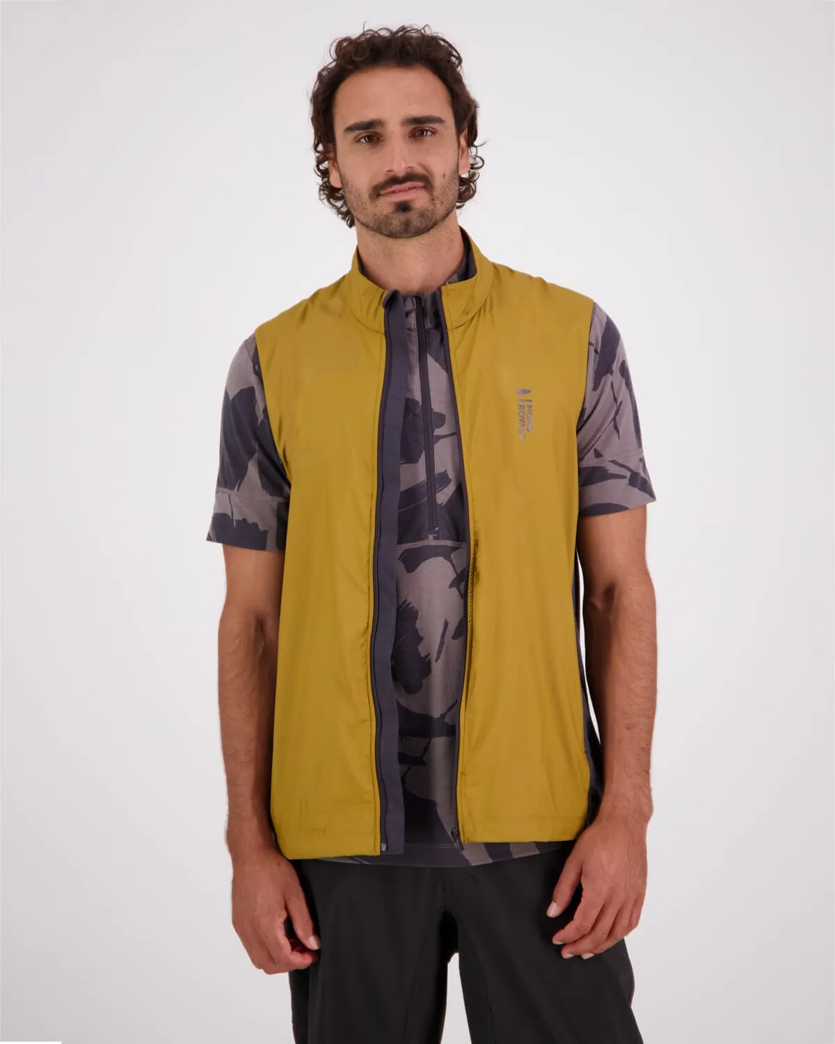 Redwood Merino Wind Vest - Shale / Cumin