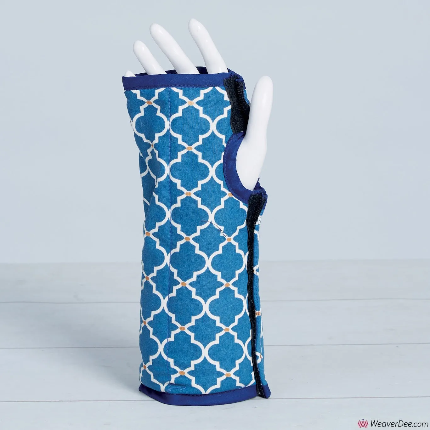 Simplicity Pattern S9331 Hot or Cold Shoulder Wrap, Mask & Wrist Wrap
